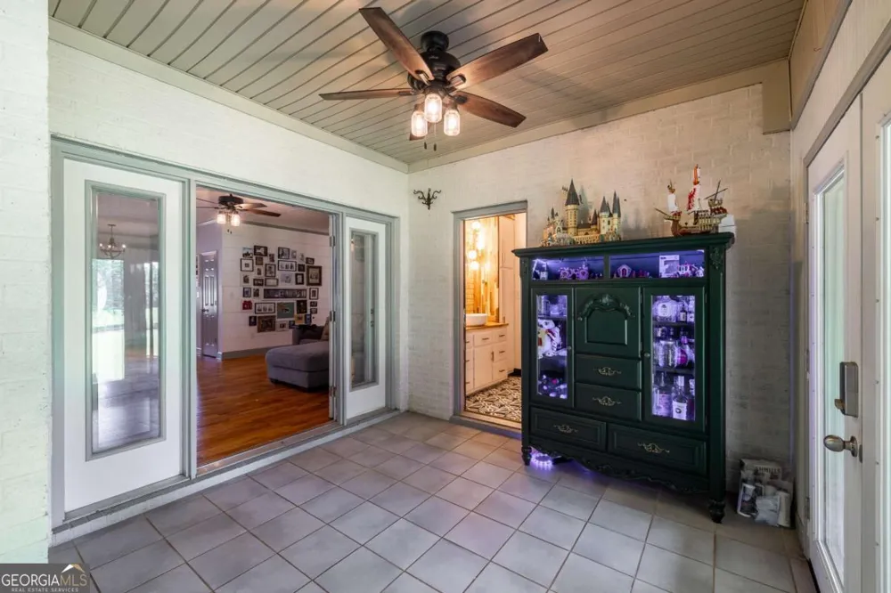 1111 Hale RD Watkinsville, GA 30677