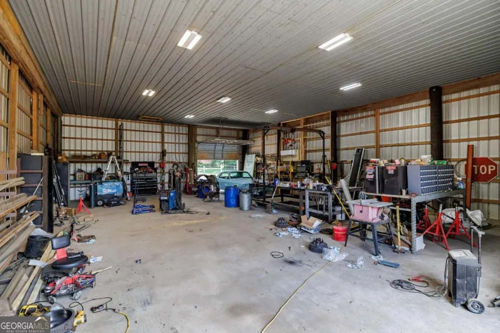 1111 Hale RD Watkinsville, GA 30677