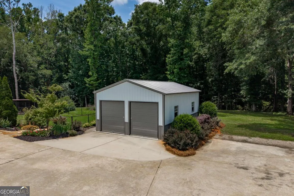 1111 Hale RD Watkinsville, GA 30677