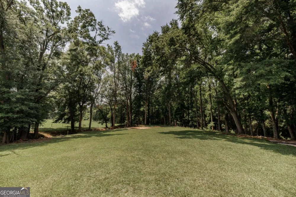 1111 Hale RD Watkinsville, GA 30677