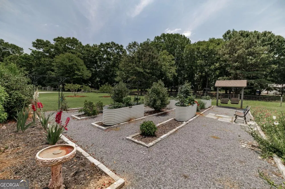 1111 Hale RD Watkinsville, GA 30677