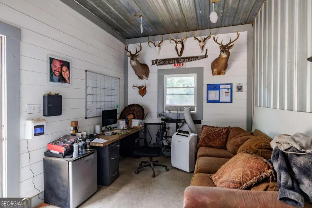 1111 Hale RD Watkinsville, GA 30677
