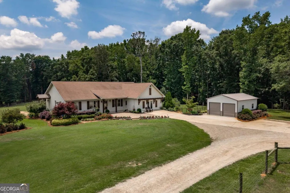 1111 Hale RD Watkinsville, GA 30677