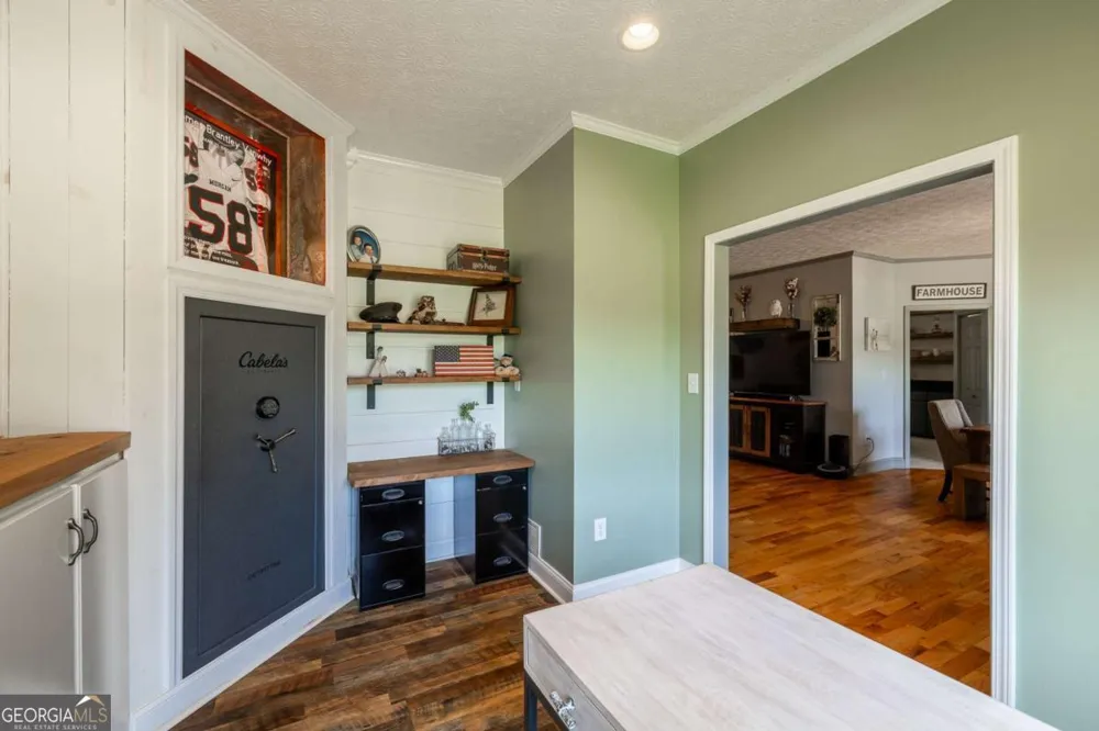 1111 Hale RD Watkinsville, GA 30677