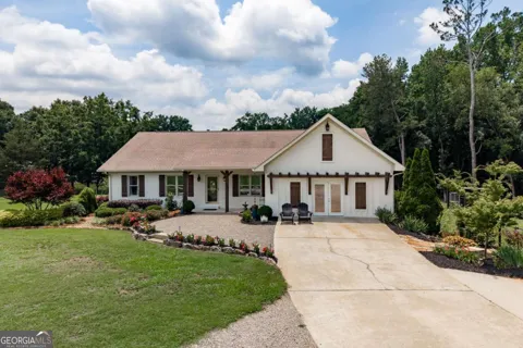 1111 Hale RD