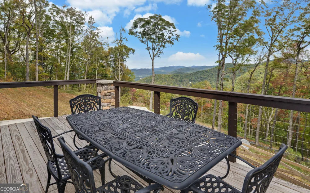 333 Favor Lane Rabun Gap, GA 30568