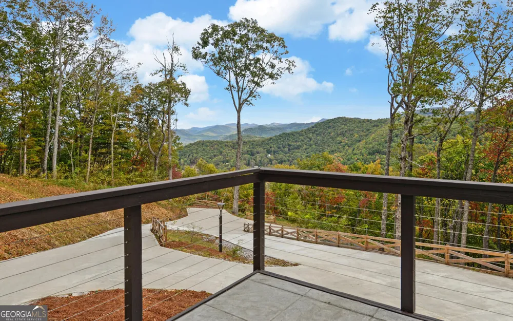 333 Favor Lane Rabun Gap, GA 30568