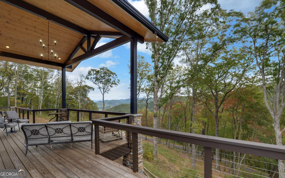 333 Favor Lane Rabun Gap, GA 30568