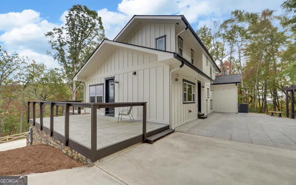 333 Favor Lane Rabun Gap, GA 30568