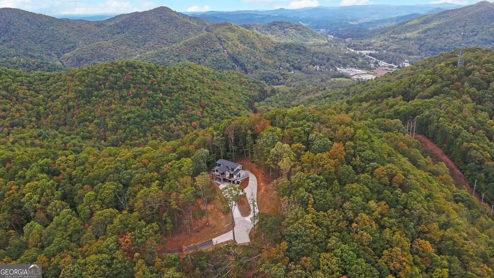 333 Favor Lane Rabun Gap, GA 30568