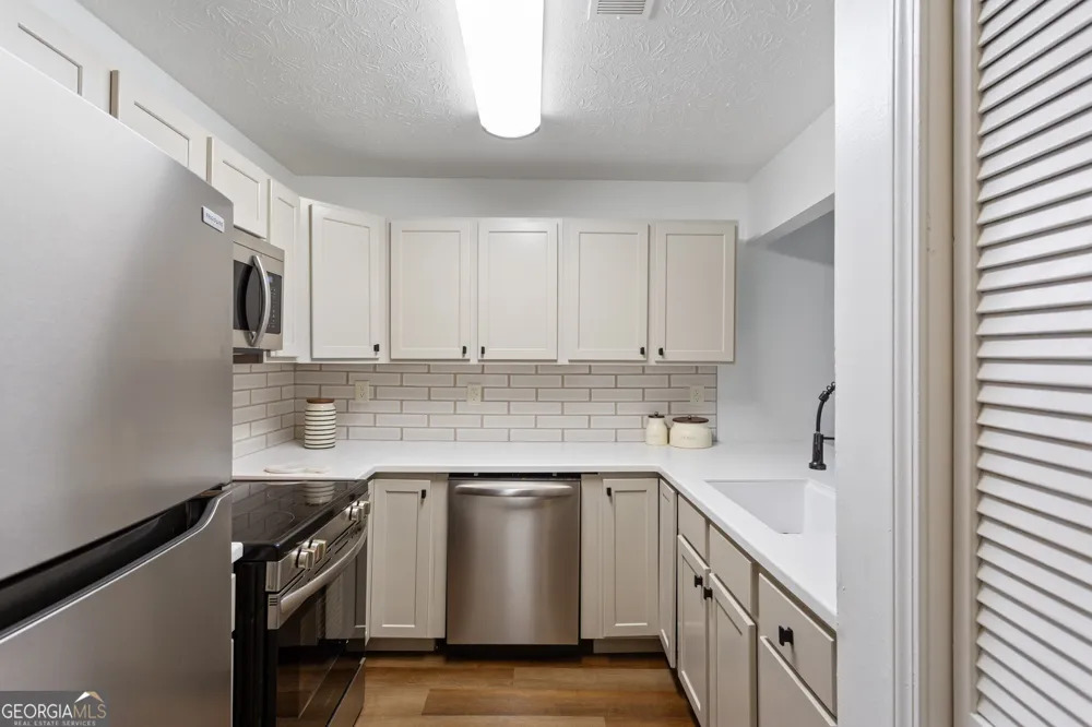 476 Teal CT Roswell, GA 30076