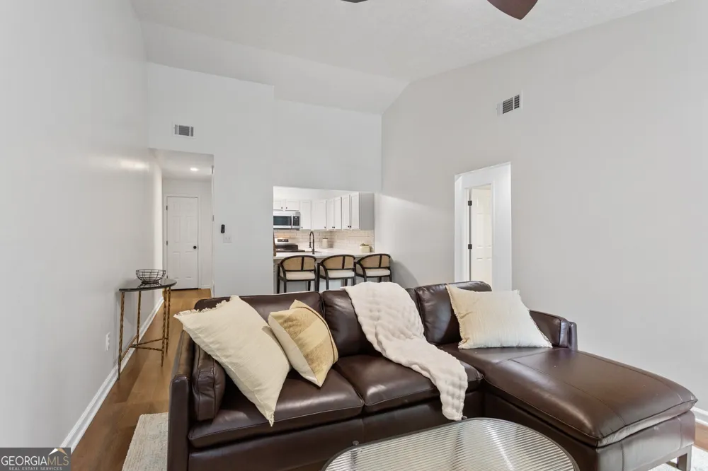 476 Teal CT Roswell, GA 30076