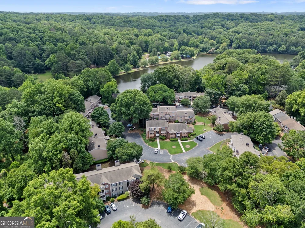476 Teal CT Roswell, GA 30076