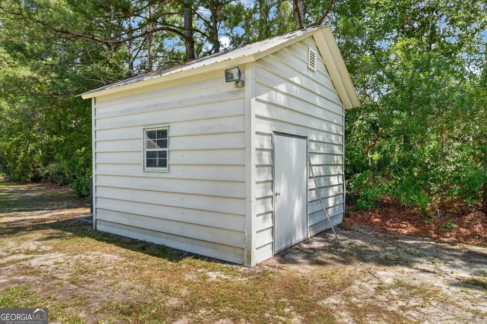 176 NE Cathy Lane Ludowici, GA 31316