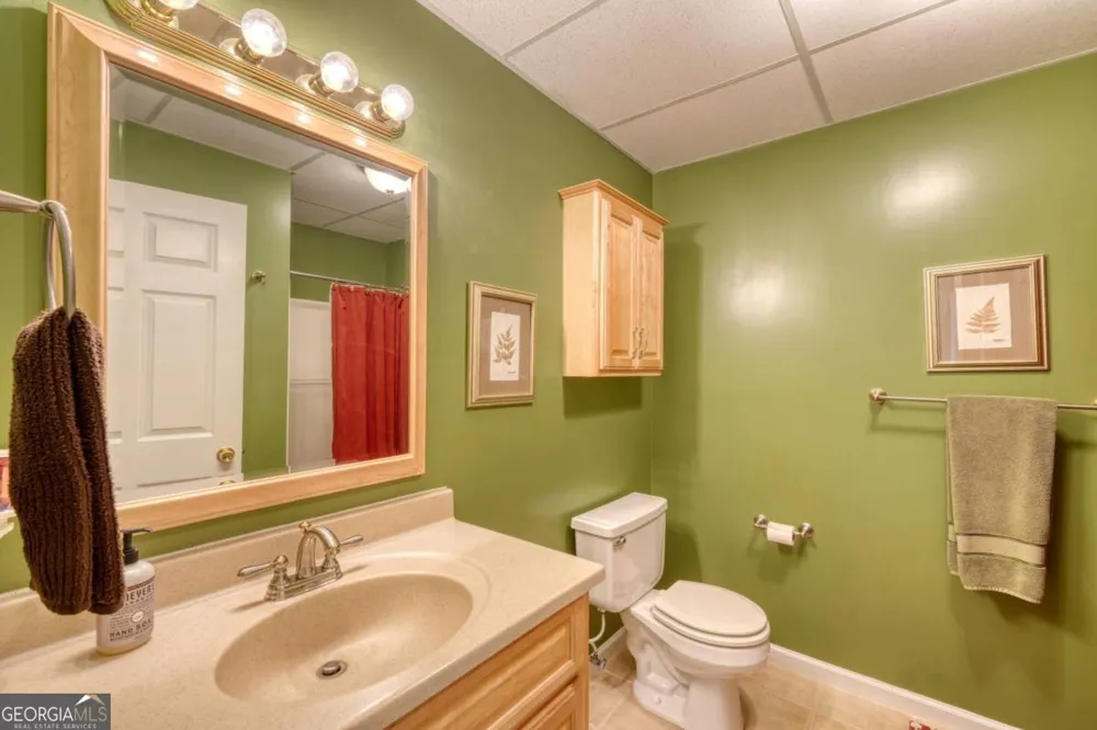 880 Locust TRL Hiawassee, GA 30546