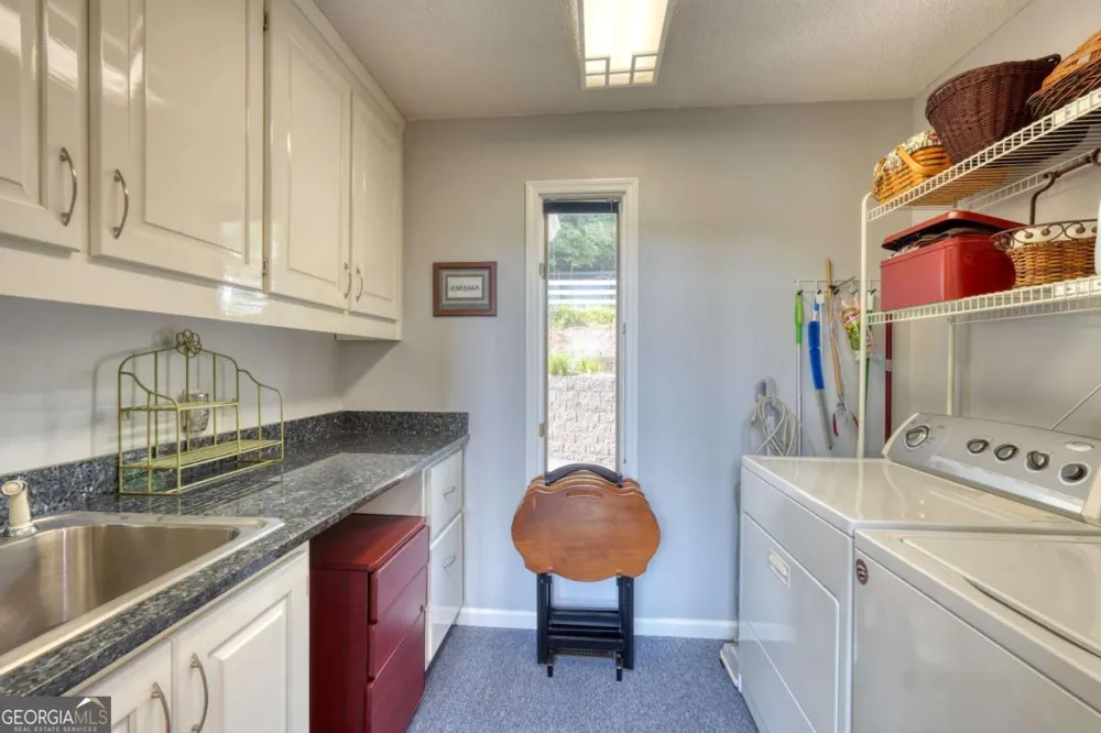 880 Locust TRL Hiawassee, GA 30546