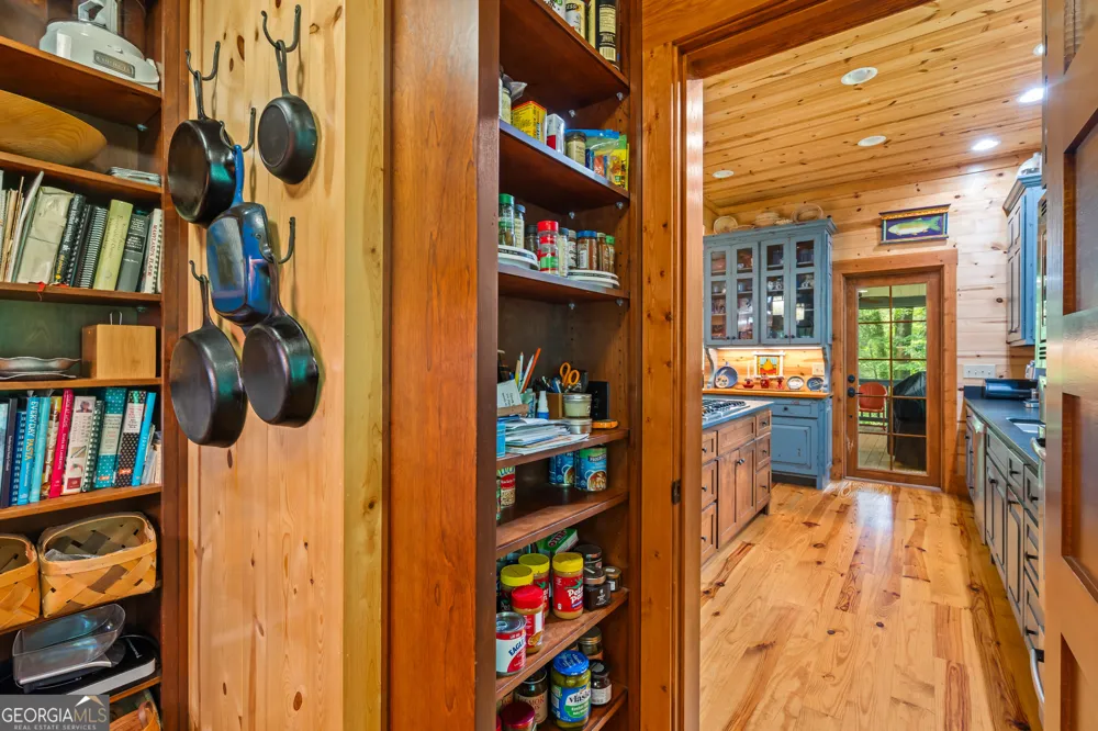63 + 84 Loudermilk LN Lakemont, GA 30552