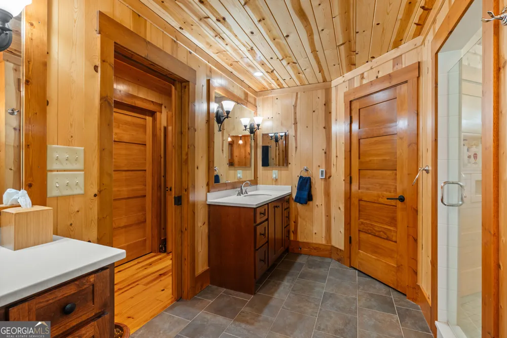 63 + 84 Loudermilk LN Lakemont, GA 30552