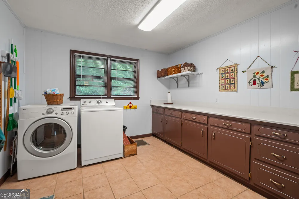 63 + 84 Loudermilk LN Lakemont, GA 30552