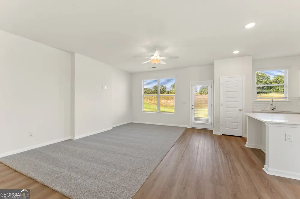 138 Formosa ST Adairsville, GA 30103