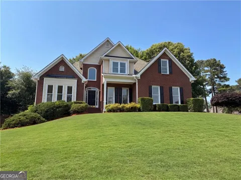 909 Mendenhall WAY