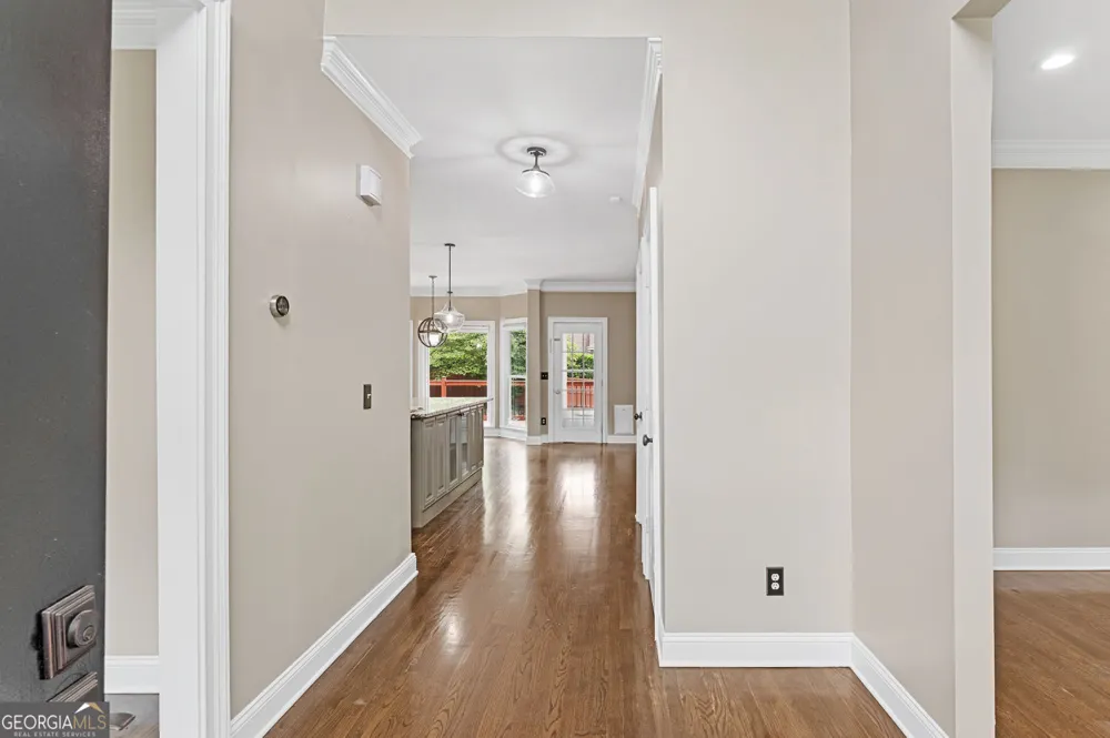 2426 Watercrest TER NW Acworth, GA 30101