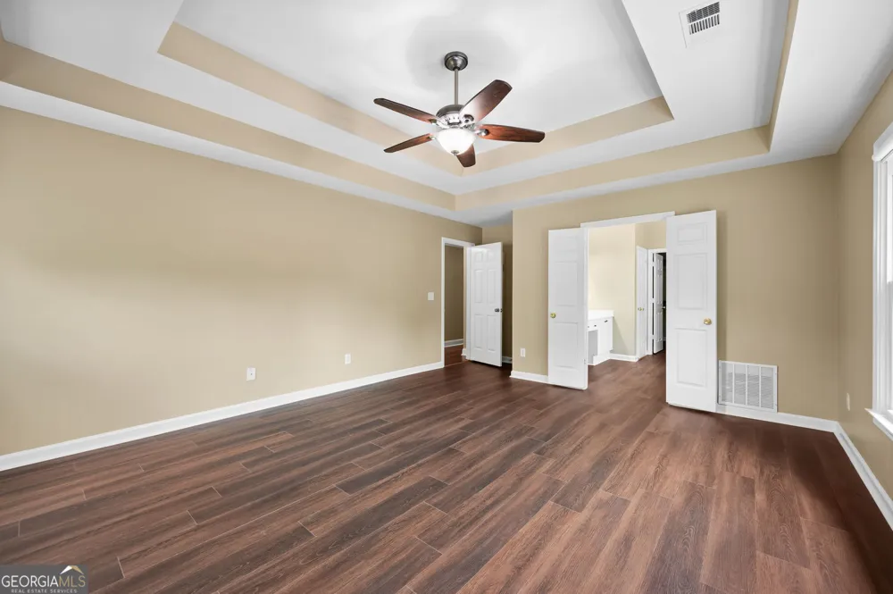 2426 Watercrest TER NW Acworth, GA 30101