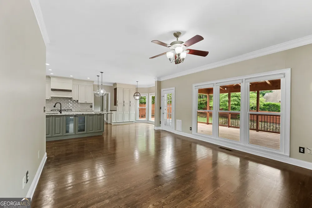 2426 Watercrest TER NW Acworth, GA 30101