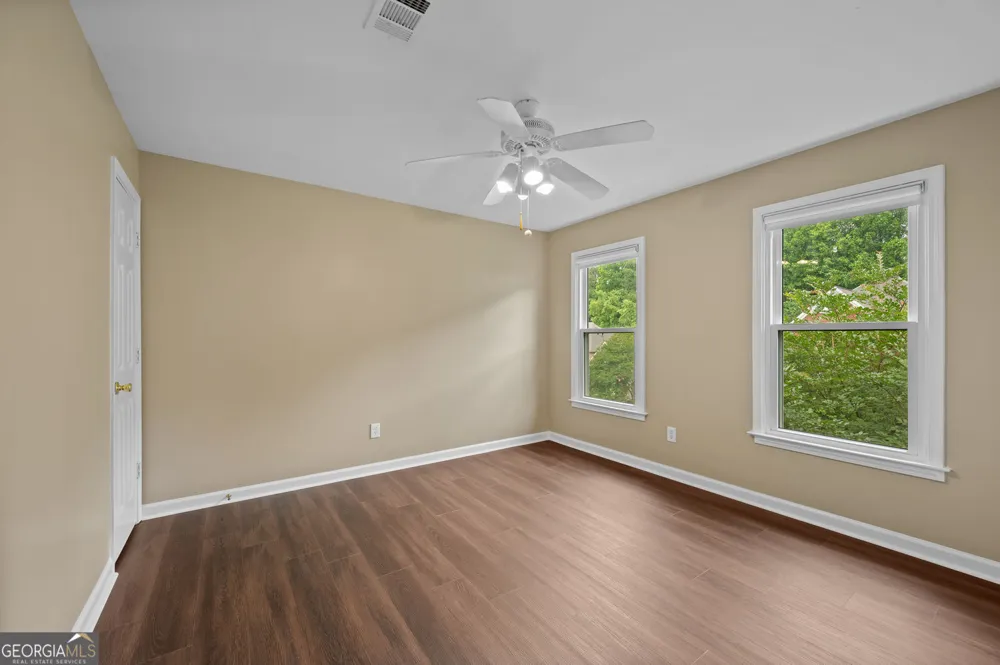 2426 Watercrest TER NW Acworth, GA 30101