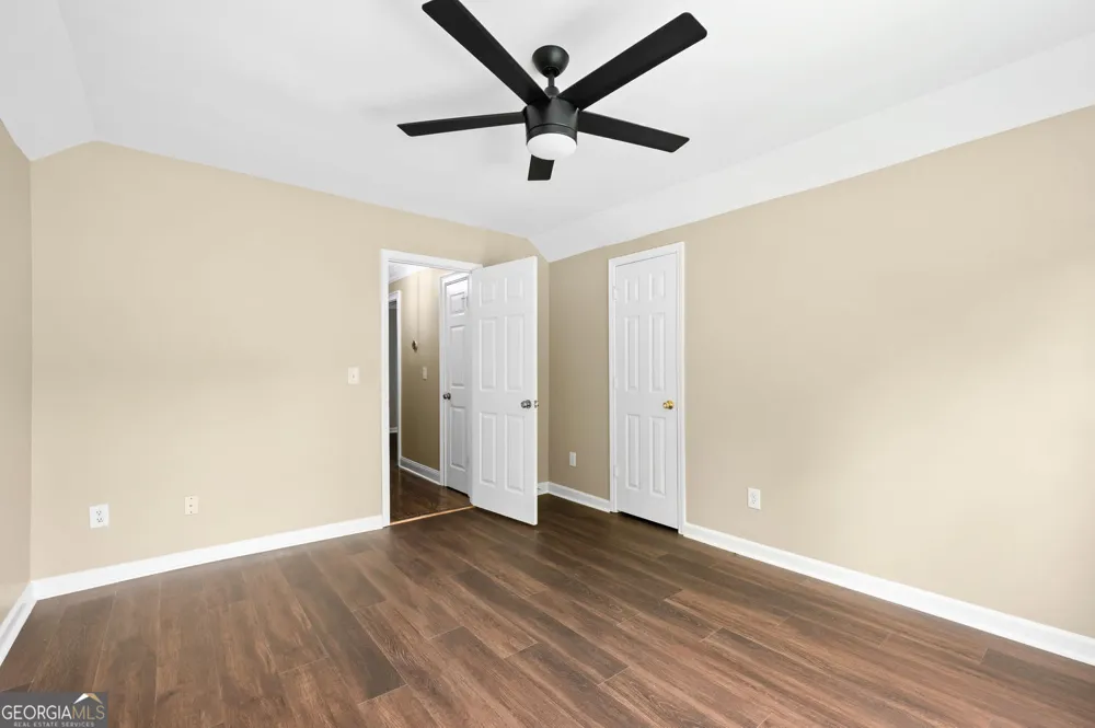 2426 Watercrest TER NW Acworth, GA 30101