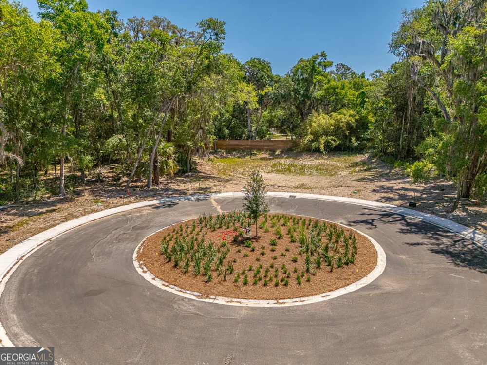 117 Canopy LN St. Simons, GA 31522