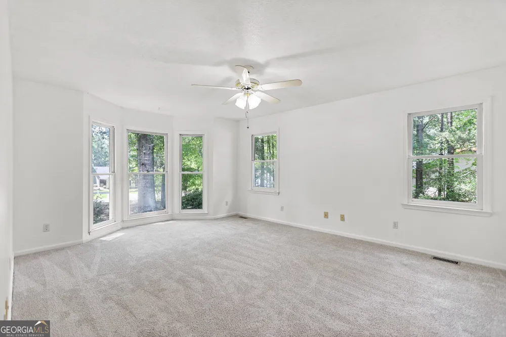 114 Pine Knoll DR Warm Springs, GA 31830