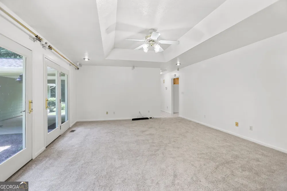 114 Pine Knoll DR Warm Springs, GA 31830