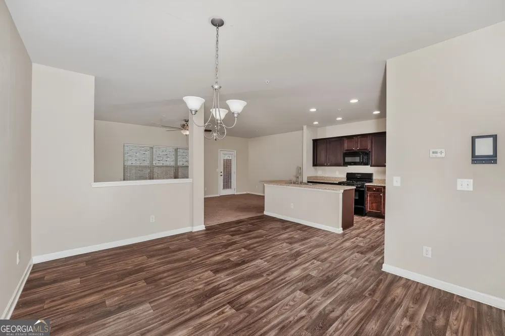 122 Oakview PSGE Canton, GA 30114