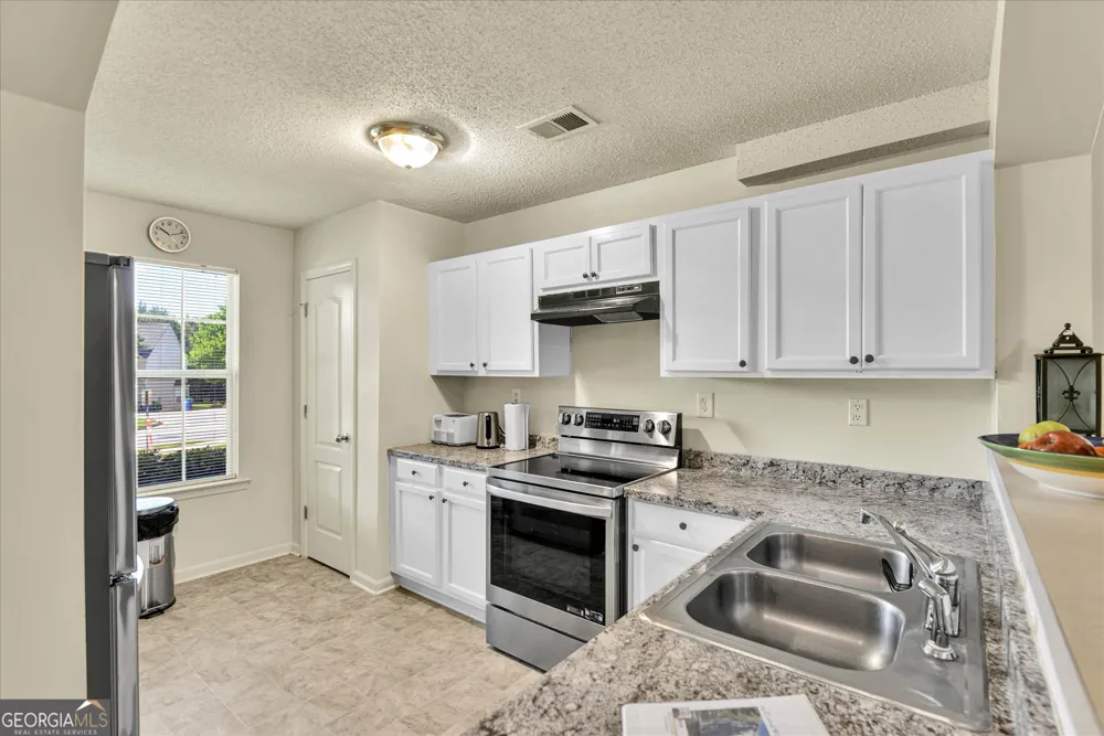 749 Outlook WAY South Fulton, GA 30349