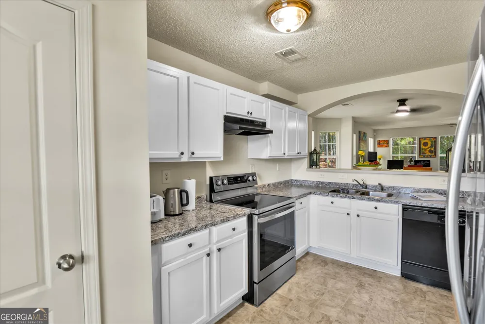749 Outlook WAY South Fulton, GA 30349