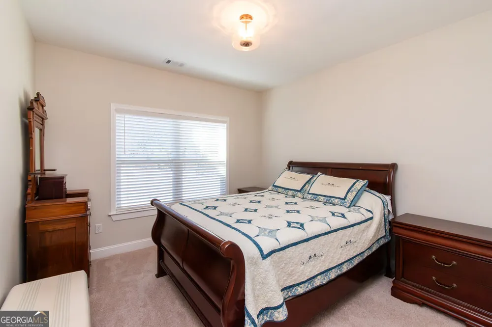 1355 Old Louisville RD Guyton, GA 31312