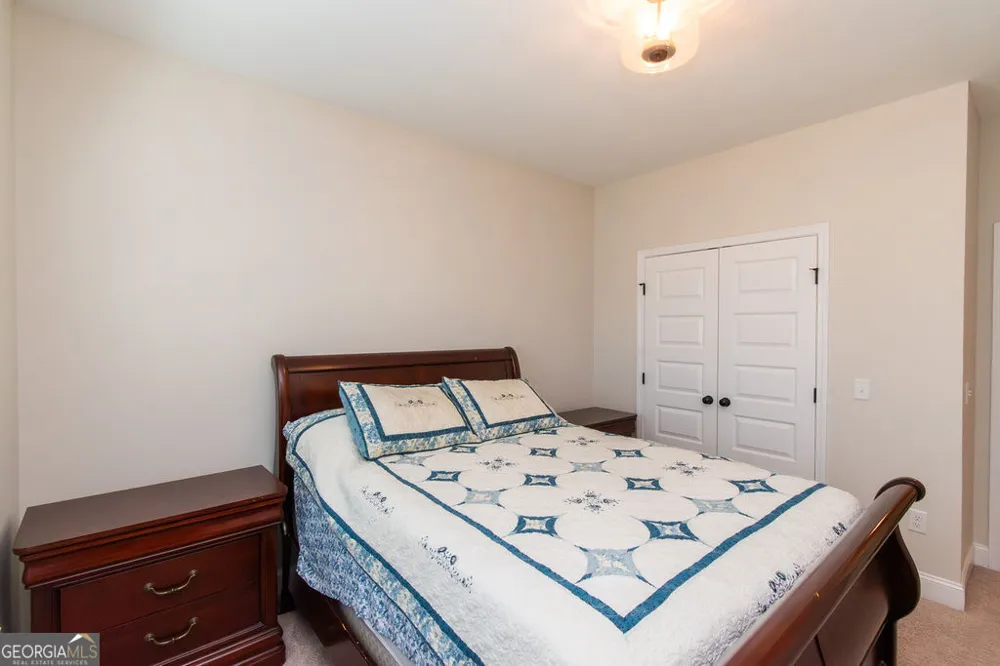 1355 Old Louisville RD Guyton, GA 31312