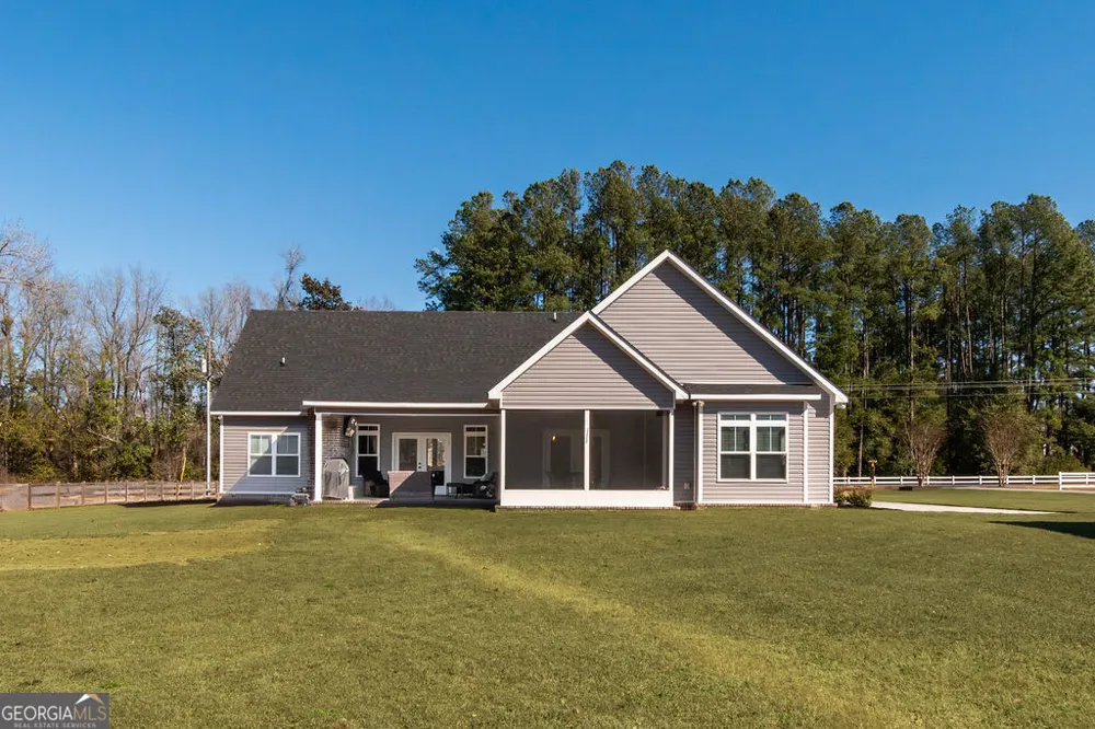 1355 Old Louisville RD Guyton, GA 31312