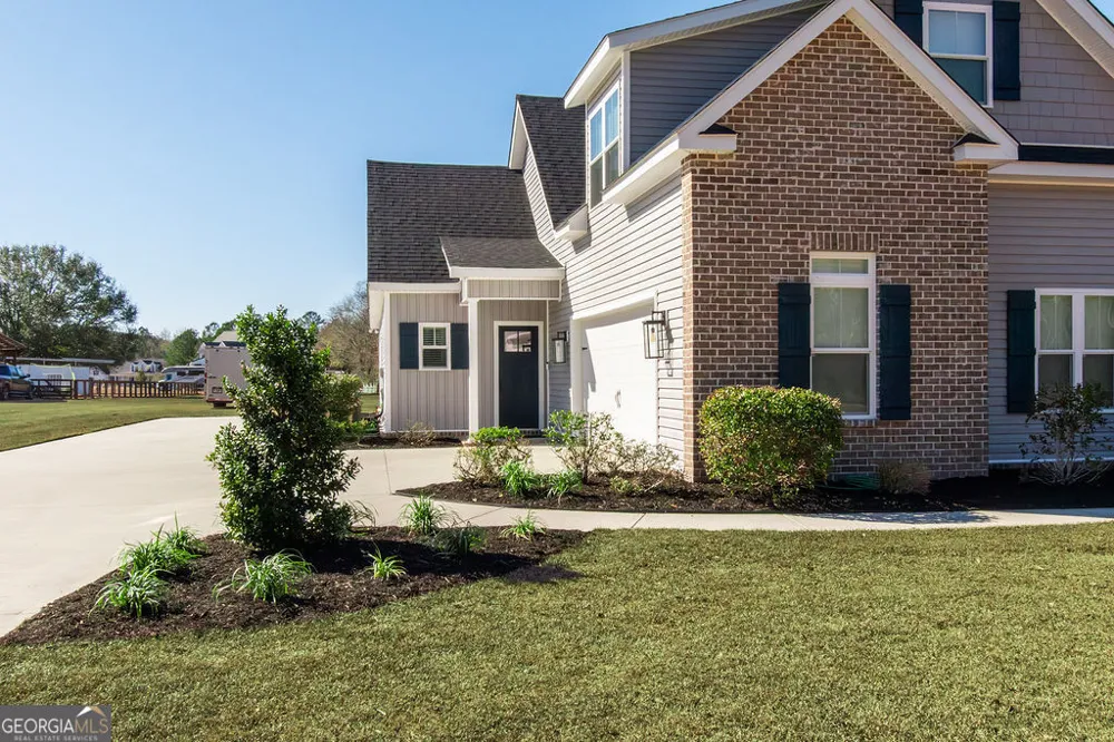 1355 Old Louisville RD Guyton, GA 31312