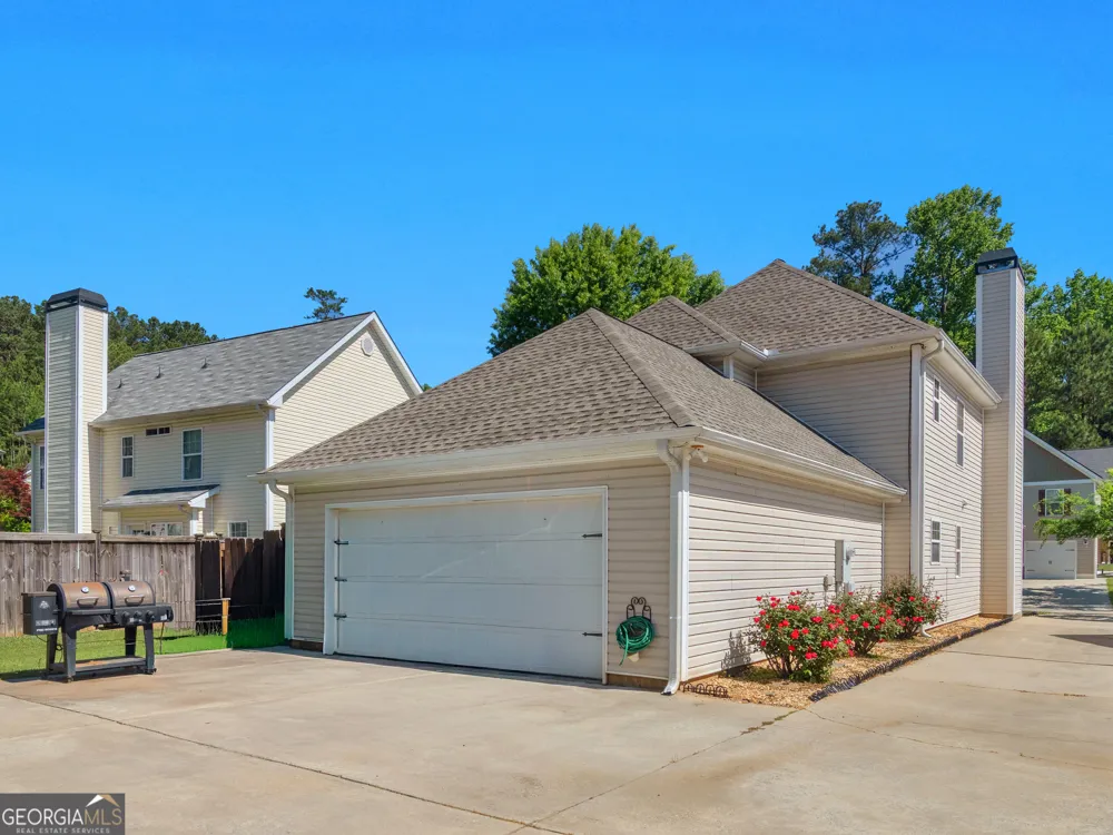 165 Brasch Park DR Grantville, GA 30220