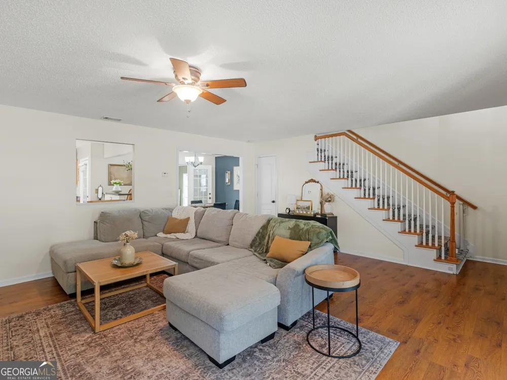 165 Brasch Park DR Grantville, GA 30220