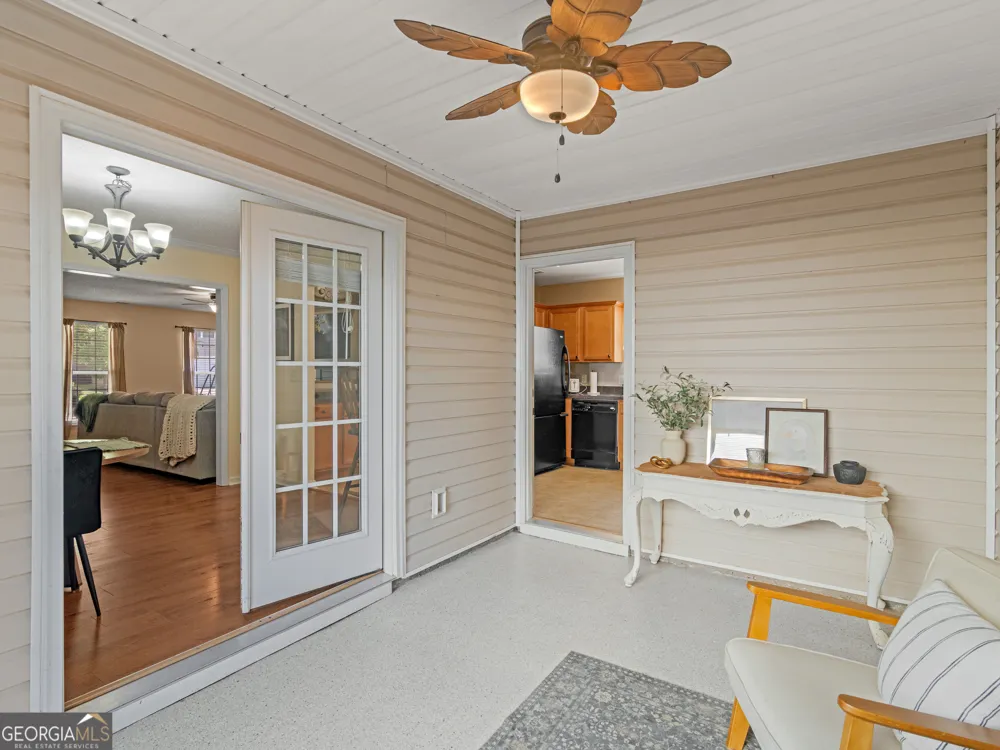 165 Brasch Park DR Grantville, GA 30220