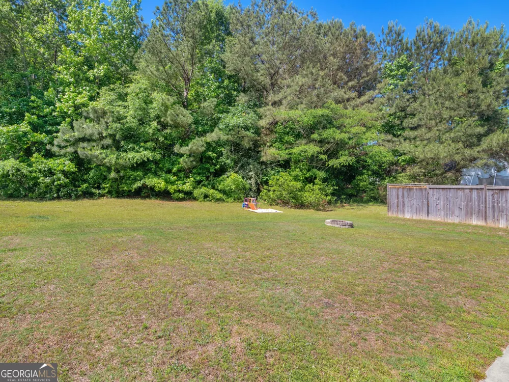 165 Brasch Park DR Grantville, GA 30220