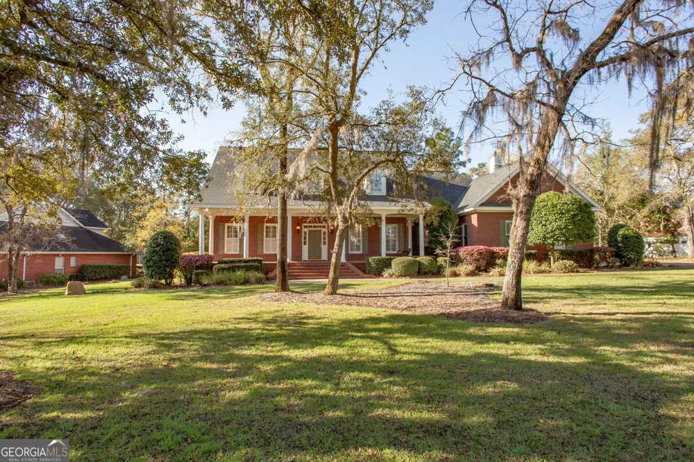 1473 N River Oaks DR Blackshear, GA 31516