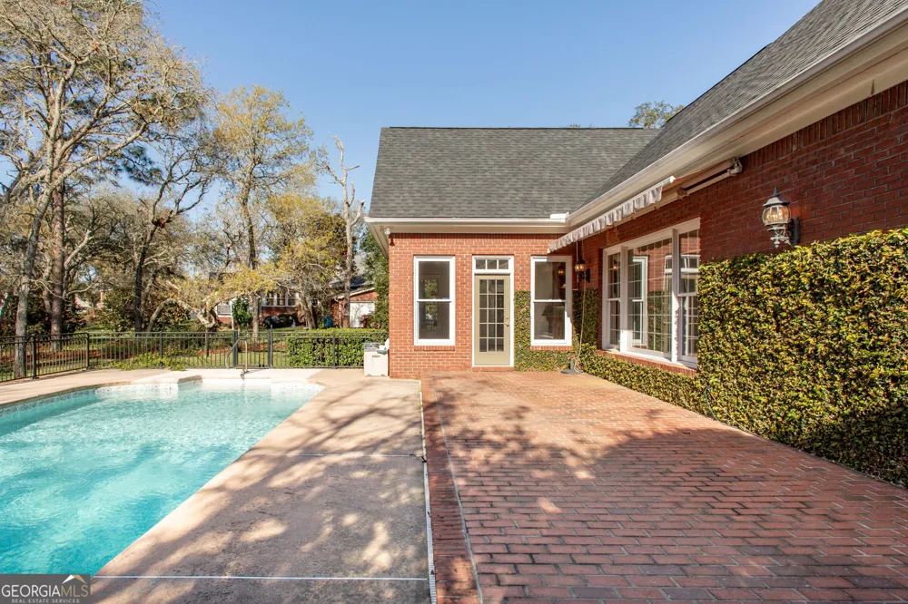 1473 N River Oaks DR Blackshear, GA 31516
