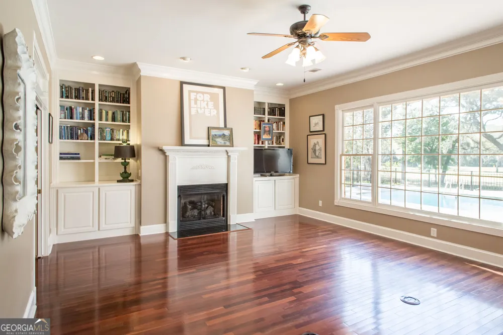 1473 N River Oaks DR Blackshear, GA 31516