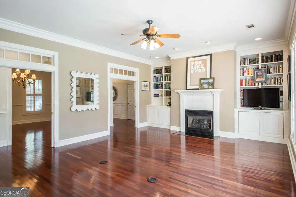 1473 N River Oaks DR Blackshear, GA 31516