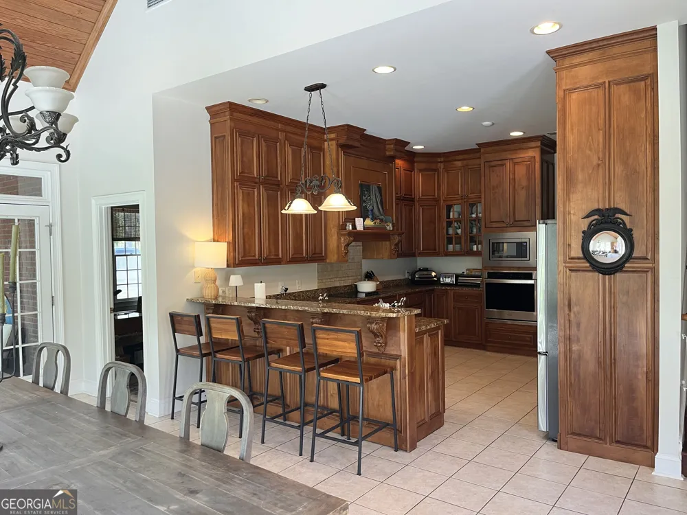 1473 N River Oaks DR Blackshear, GA 31516