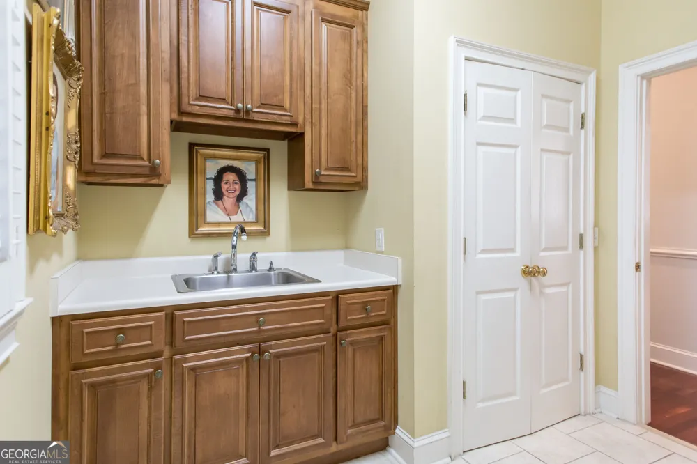 1473 N River Oaks DR Blackshear, GA 31516